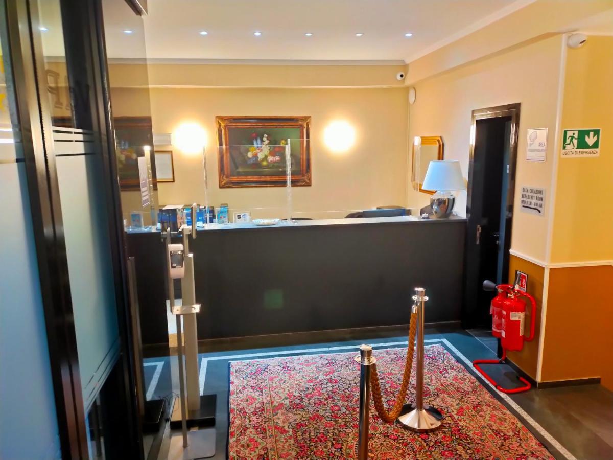 Hotel Valentino Du Parc Турин Экстерьер фото